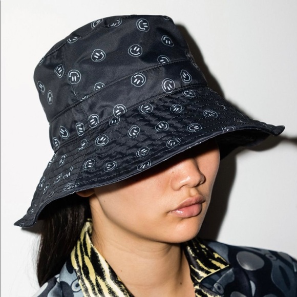 Ganni | Recycled Smiley Face Logo Print Bucket Hat - Picture 3 of 16